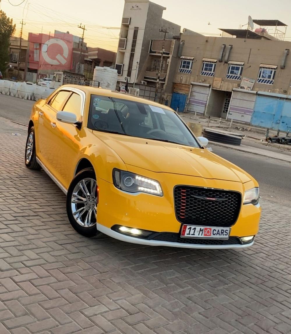 كرايسلر 300